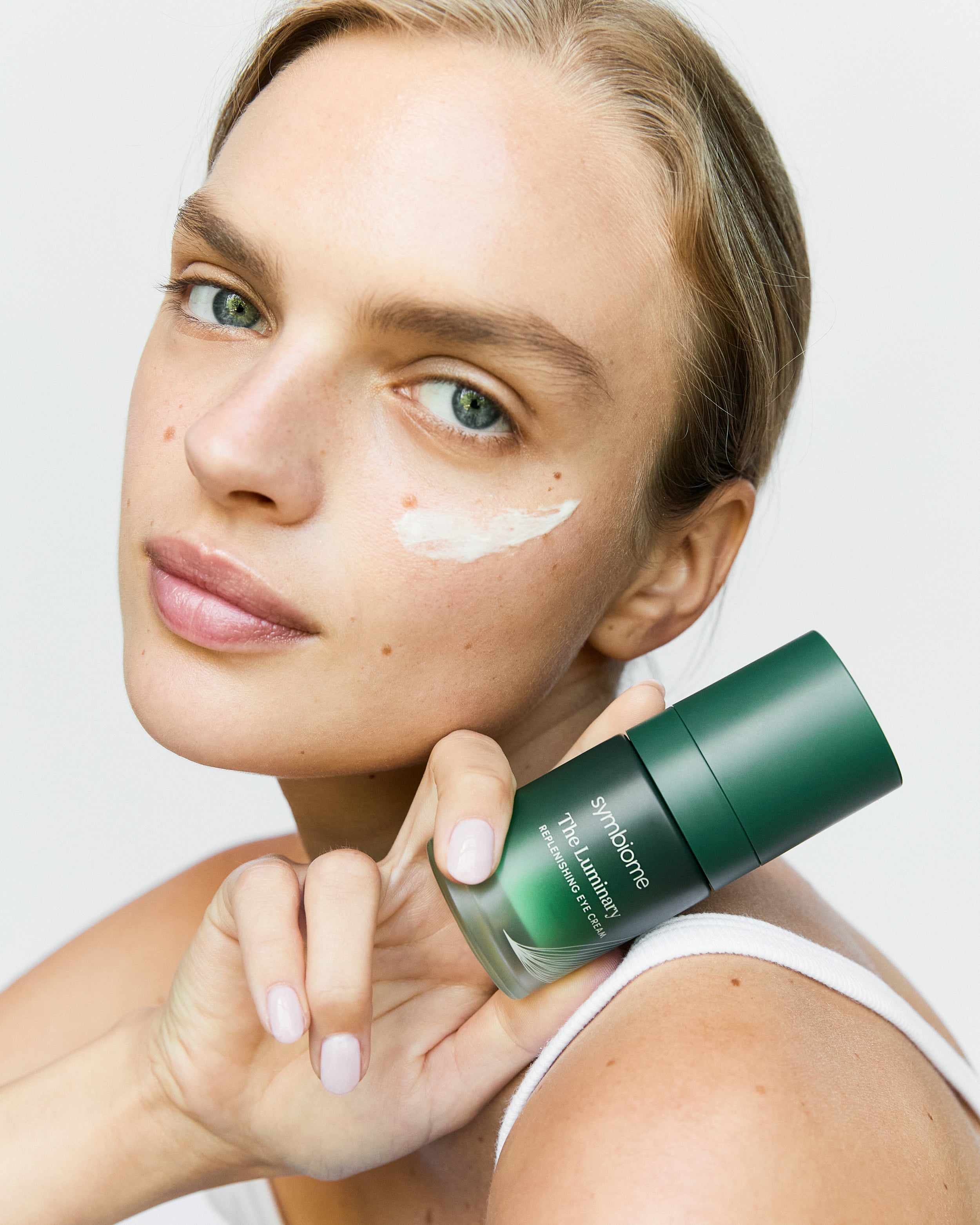 The Luminary Replenishing Eye Cream